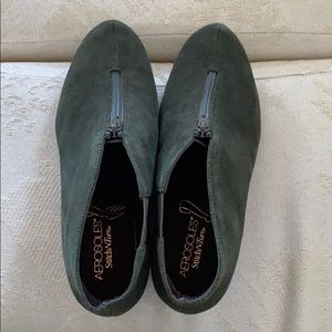 Green suede shoes